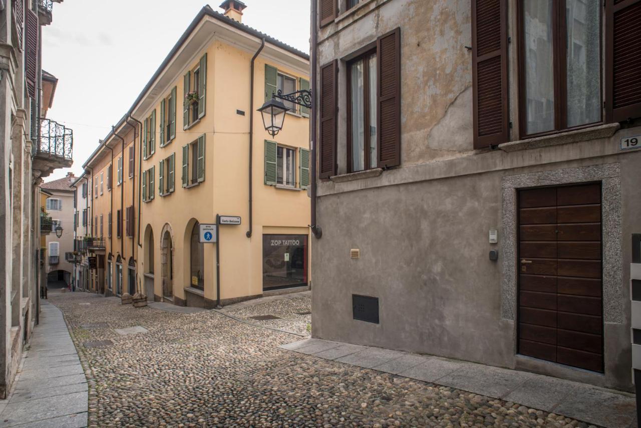 Cortile Del Forno Nel Centro Storico Apartment Arona Ngoại thất bức ảnh